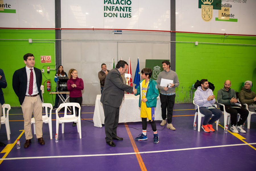Más de 1.500 alumnos de Boadilla participan en la semana deportiva escolar